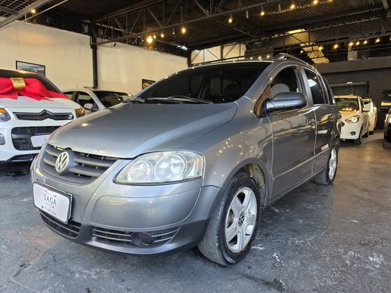 VOLKSWAGEN SPACEFOX 1.6 MI COMFORTLINE 8V FLEX 4P MANUAL VOLKSWAGEN SPACEFOX 1.6 MI COMFORTLINE 8V FLEX 4P MANUAL